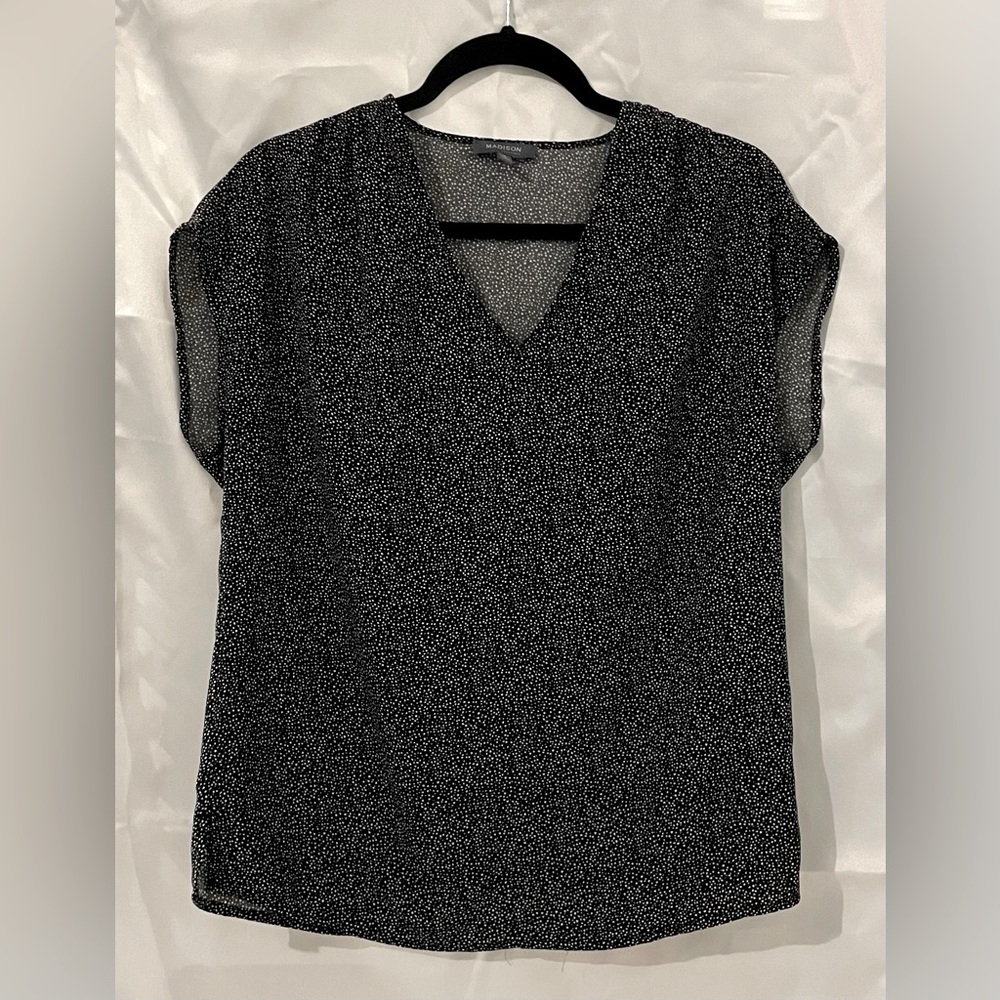 Madison women’s v-neck blouse